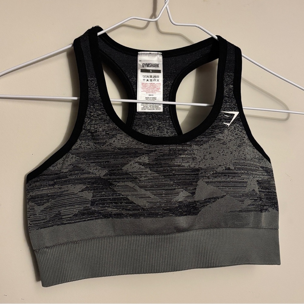 Women's Gray Gymshark Sports Bra